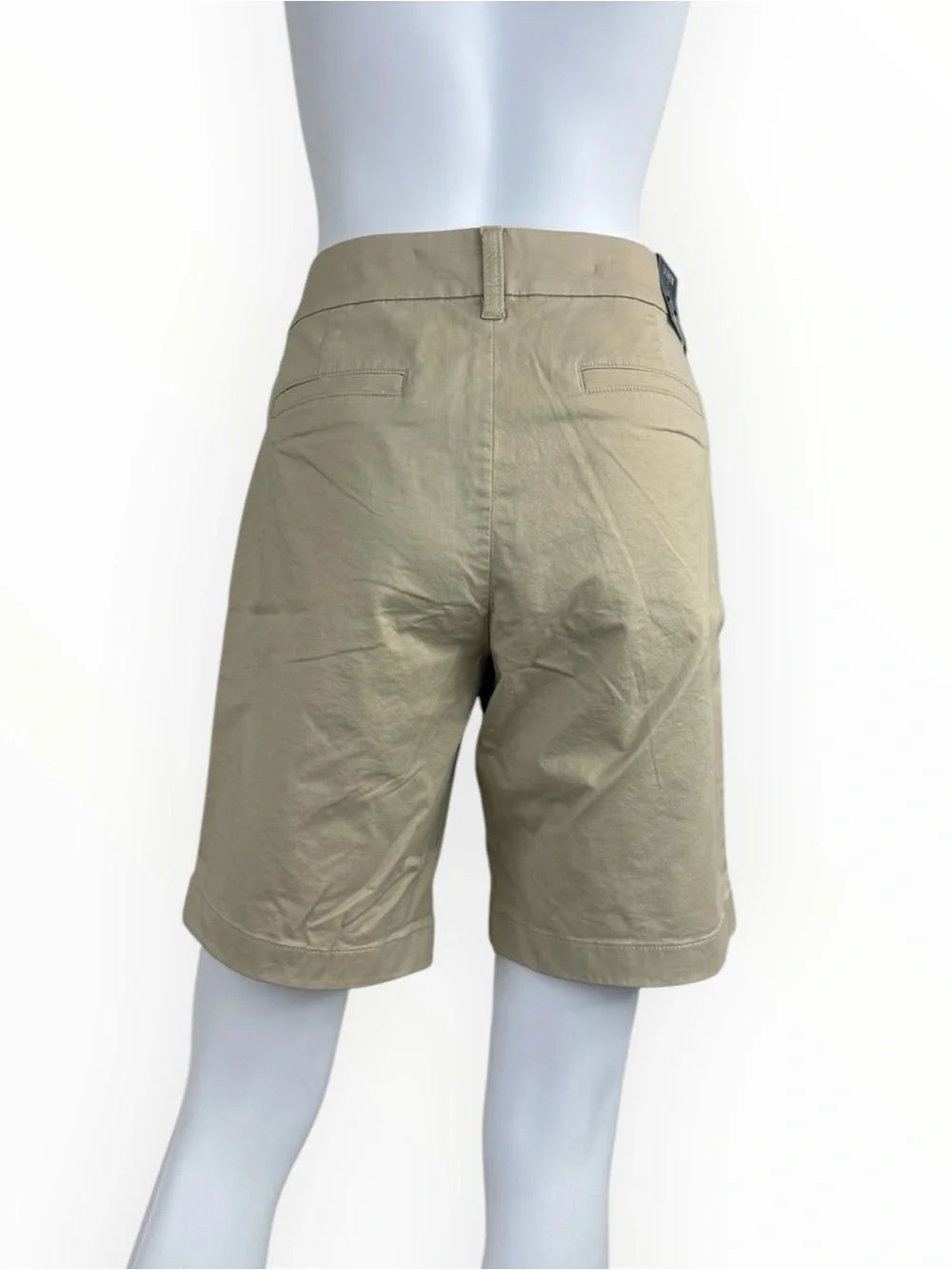 J. Crew NWT Khaki 9” Bermuda Shorts Size 8 P0991